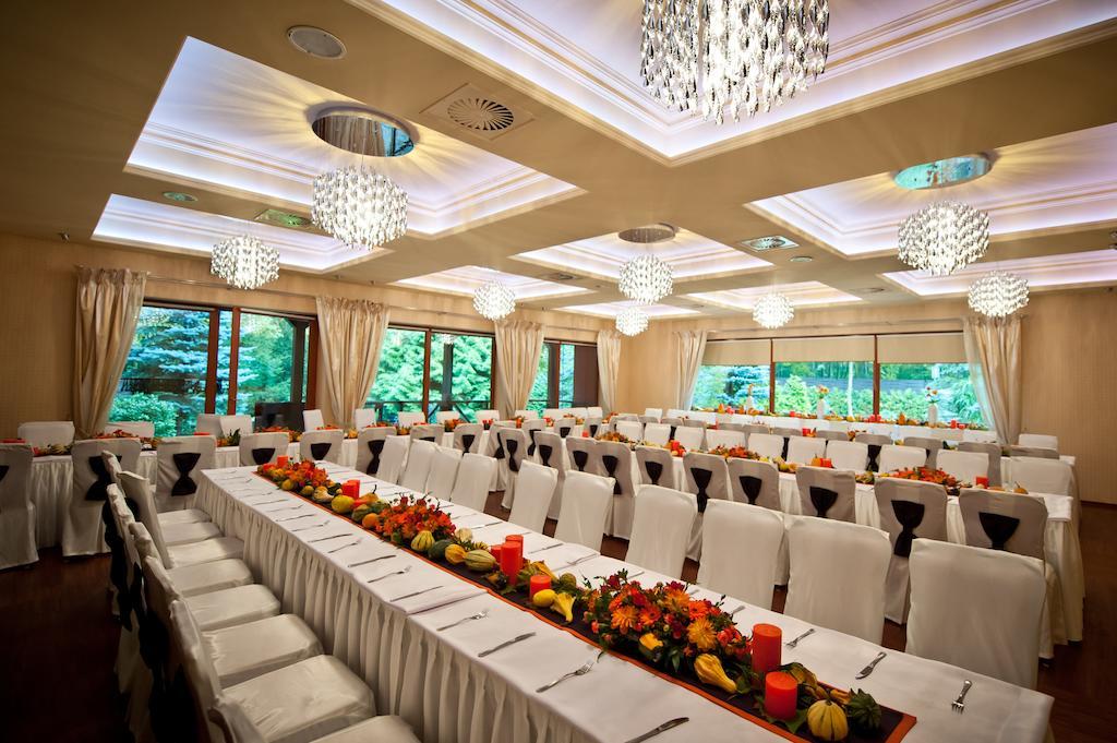 Hotel Agat 2*