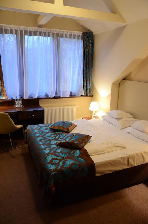 Hotel Agat 2*